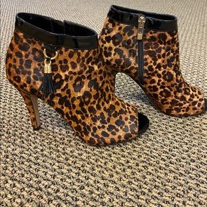 Vince Camuto Kevia Leopard  Open Toed Bootie 7.5